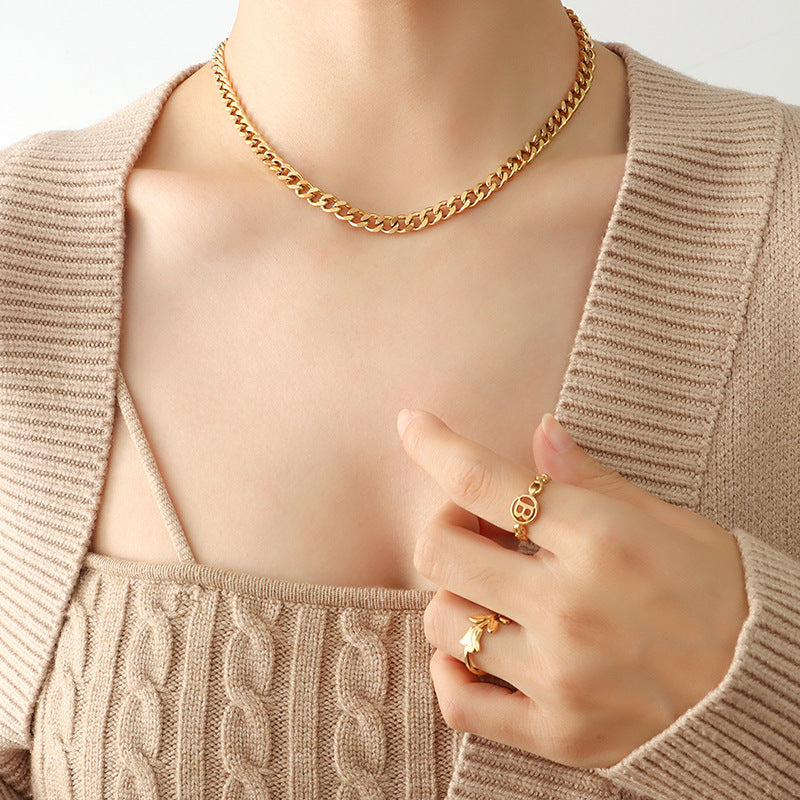 Gold-Plated Double-Layer Portrait Necklace with Trendy Design for Women