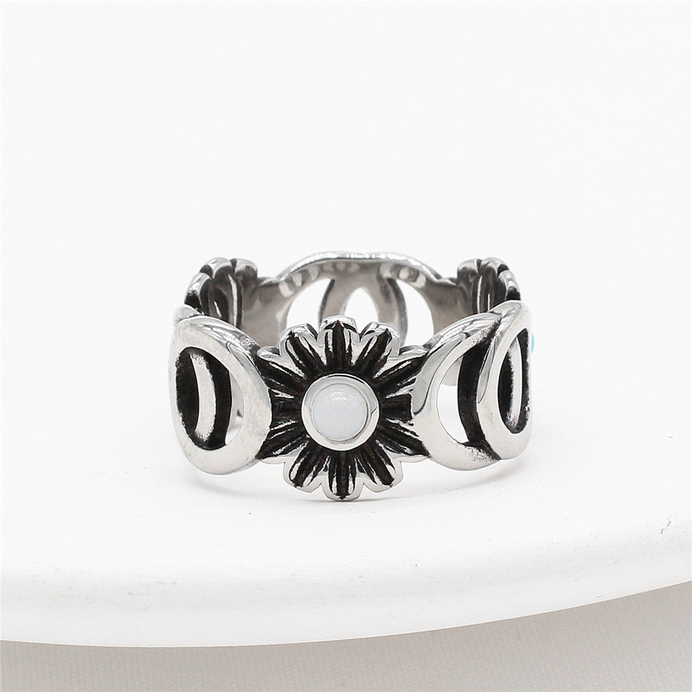Planderful Everyday Genie European and American Retro Sunflower Men's Titanium Steel Ring – Personalized and Stylish Jewelry