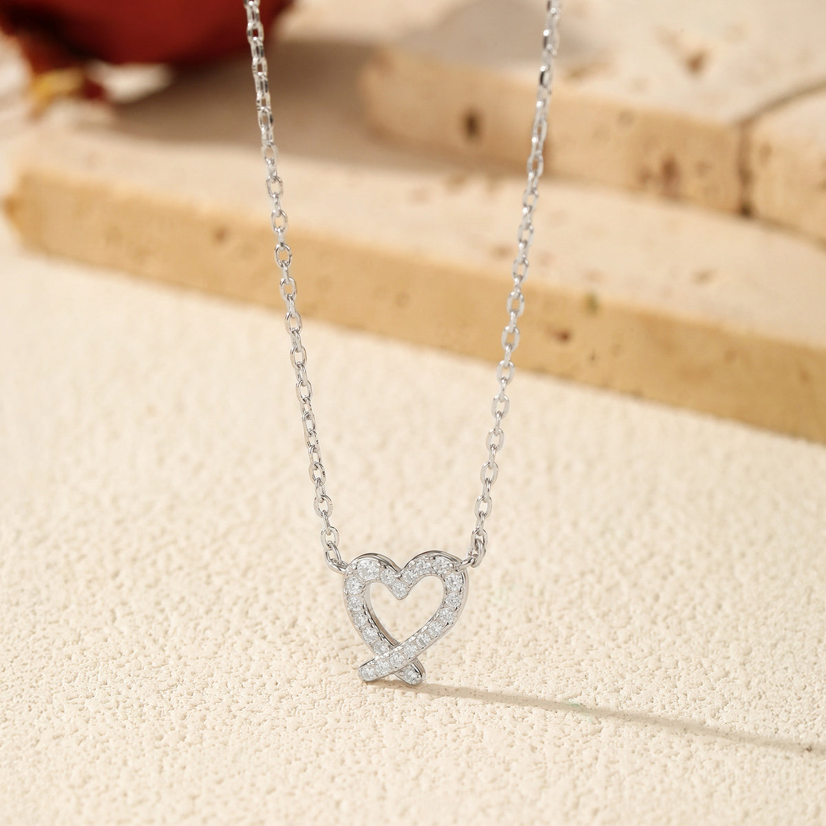 925 Sterling Silver Irregular Heart Moissanite Necklace