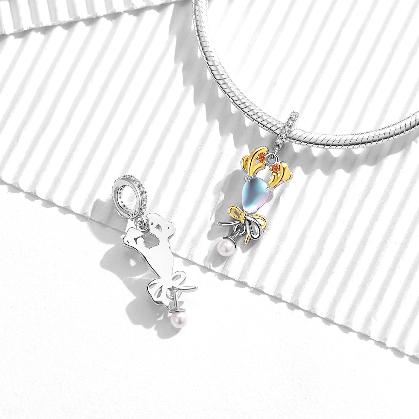 Planderful Everyday Genie Antler Bow Pendant – Elegant Moonstone Jewelry Accessory