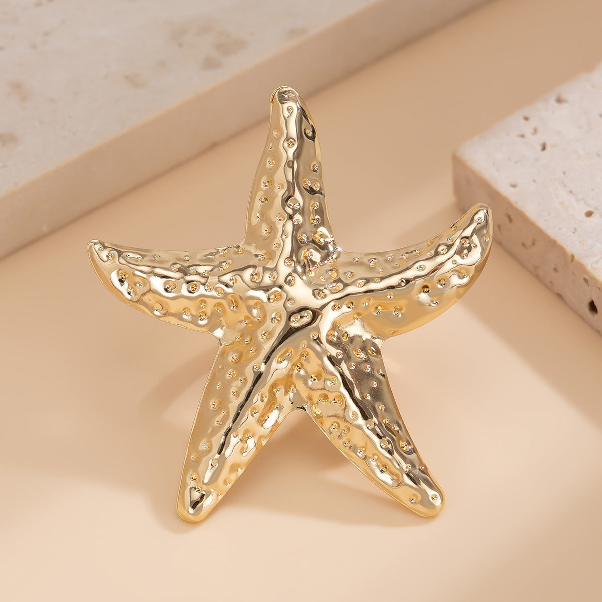 Planderful Vienna Verve Ring – Adjustable Beach-Inspired Design with Starfish and Pearl Accents