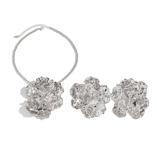 Planderful Vienna Verve Necklace and Earrings Set – Retro Irregular Pleated Design