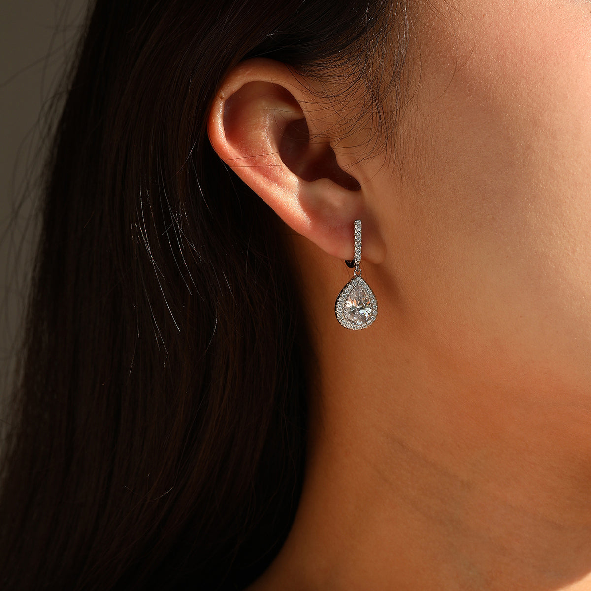 925 Sterling Silver Teardrop Zircon Earrings