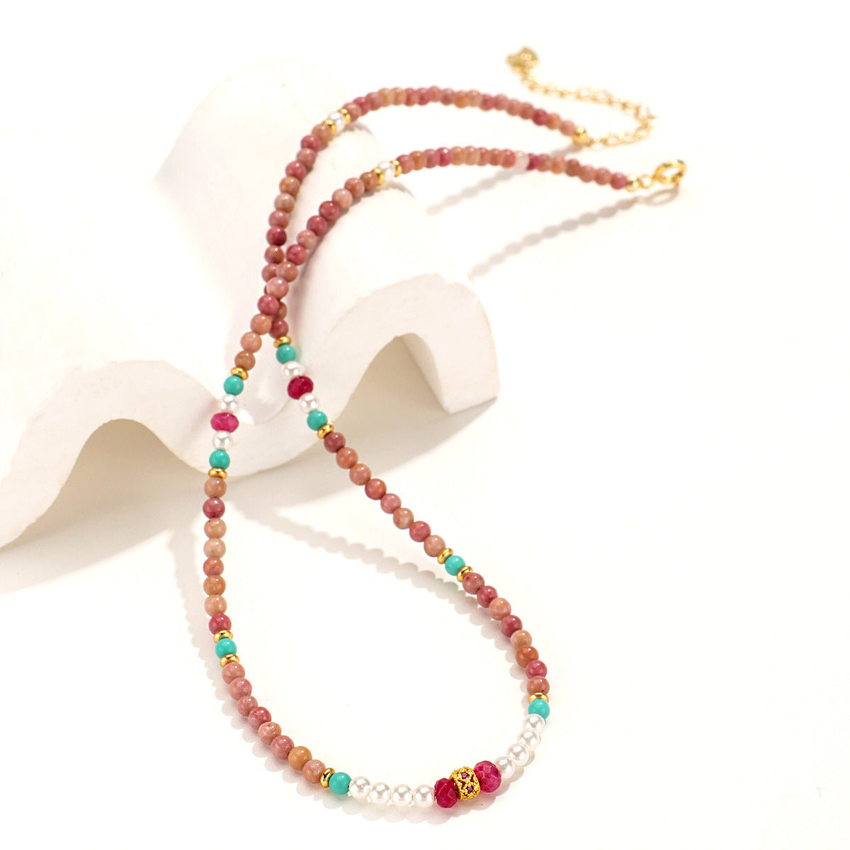 Pearl Crystal Gradient Necklace