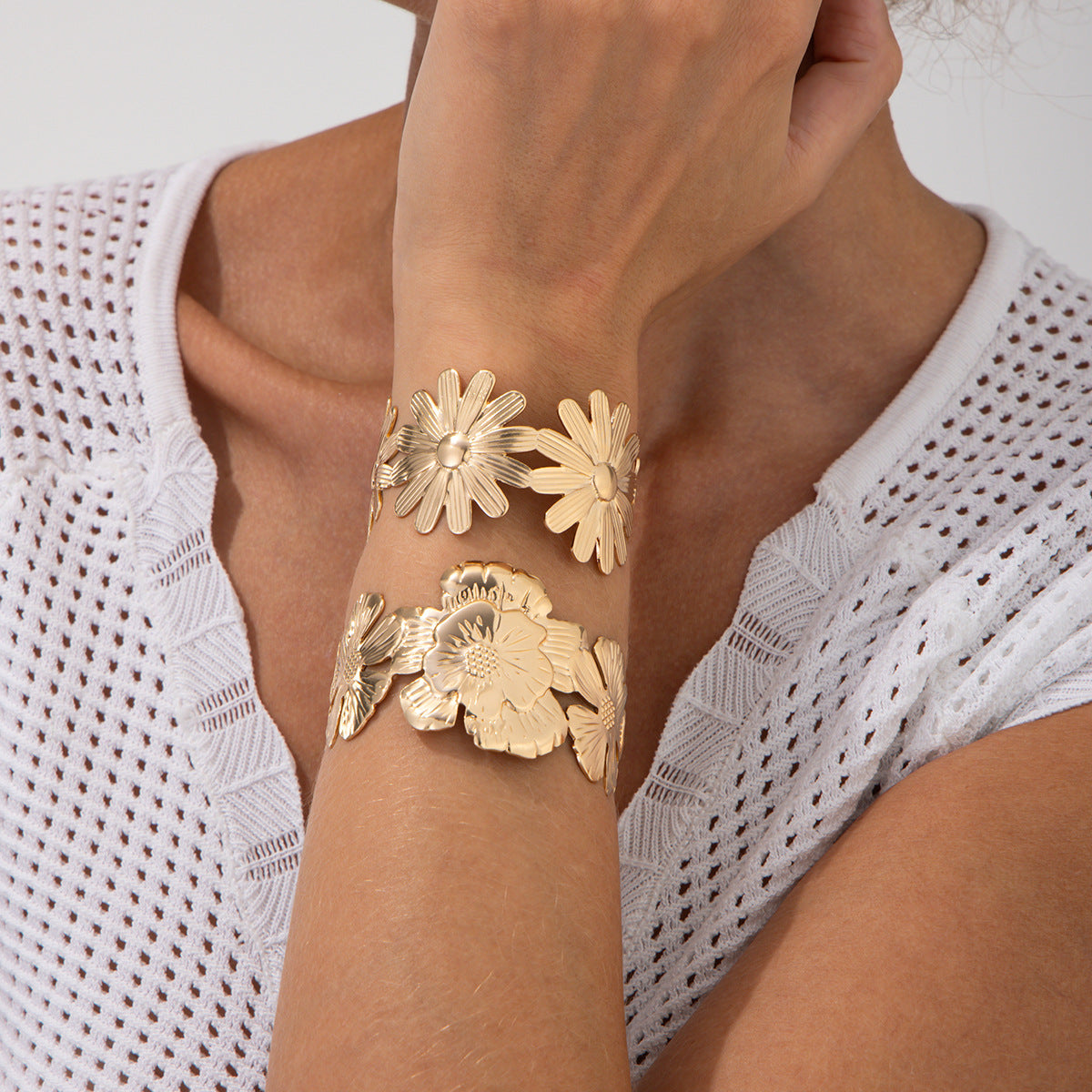 Planderful Vienna Verve Bracelet – Retro Temperament Splicing Design