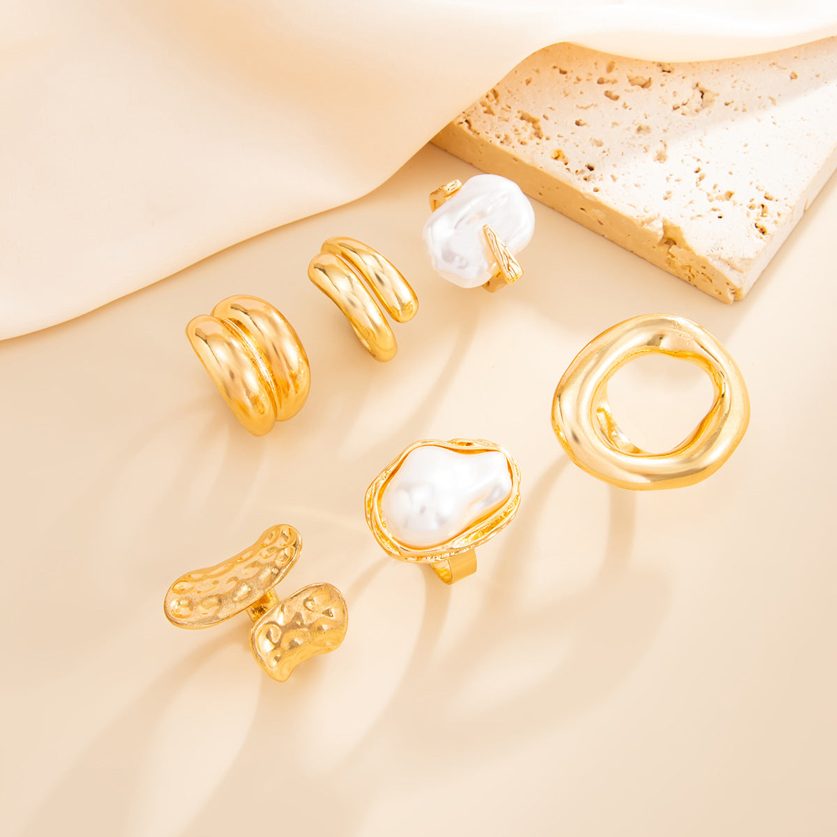 Planderful Vienna Verve Baroque Pearl Ring Geometric Stacking Statement Jewelry For Women