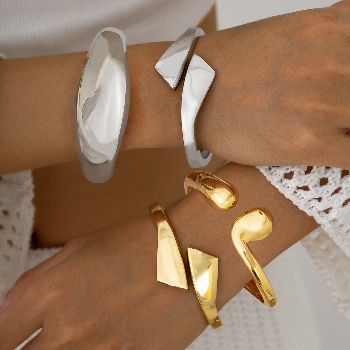 Planderful Vienna Verve Bracelet – Stylish Cross-Border Design