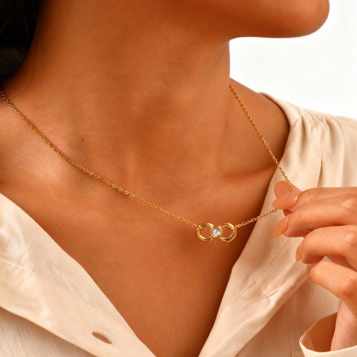 Stainless Steel 8 Characters Infinite White Zircon Necklace Bracelet Unlimited Collarbone