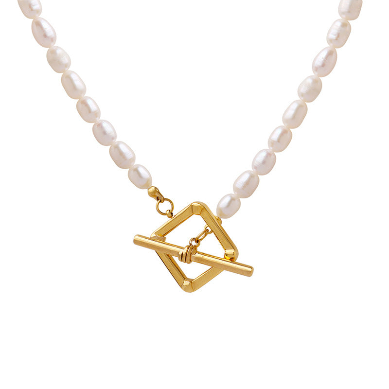 Delicate Freshwater Pearl Necklace with Gold-Plated T Buckle