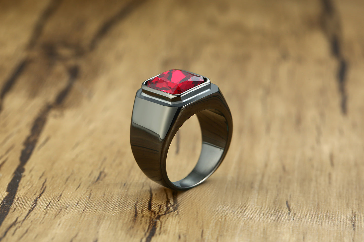 Personalized Trend Ring Inlaid With Red Zircon For Men