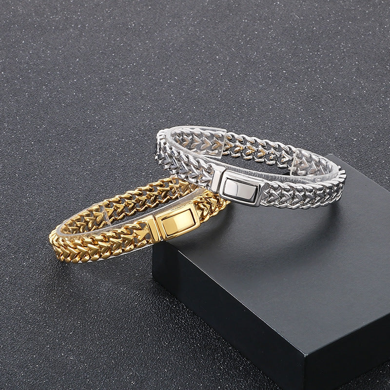 High-End Retro Heart-Shaped Stainless Steel Bracelet for Men - Perfect Festival Gift for Your Boyfriend