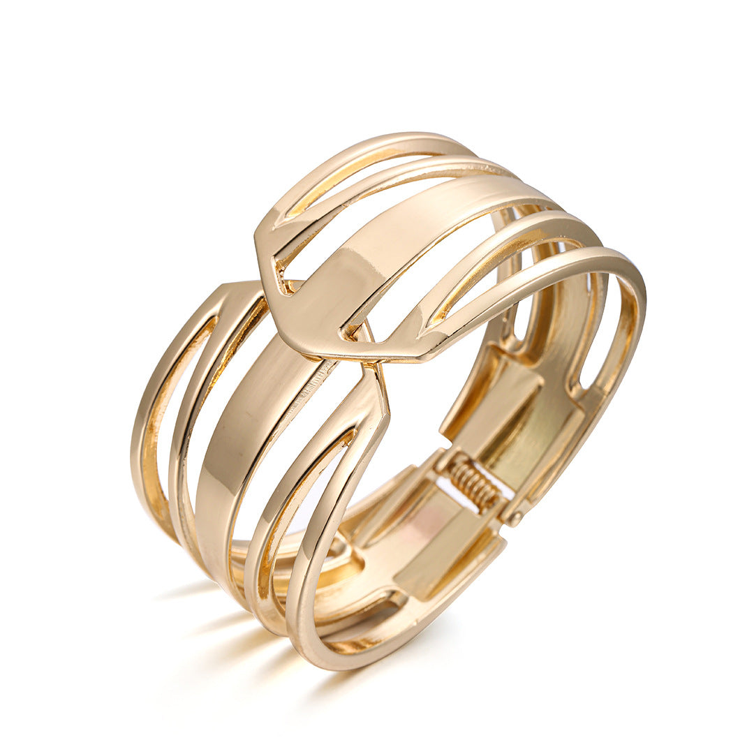 Planderful Vienna Verve Bracelet – Exaggerated Electroplating with Light Luxury Design