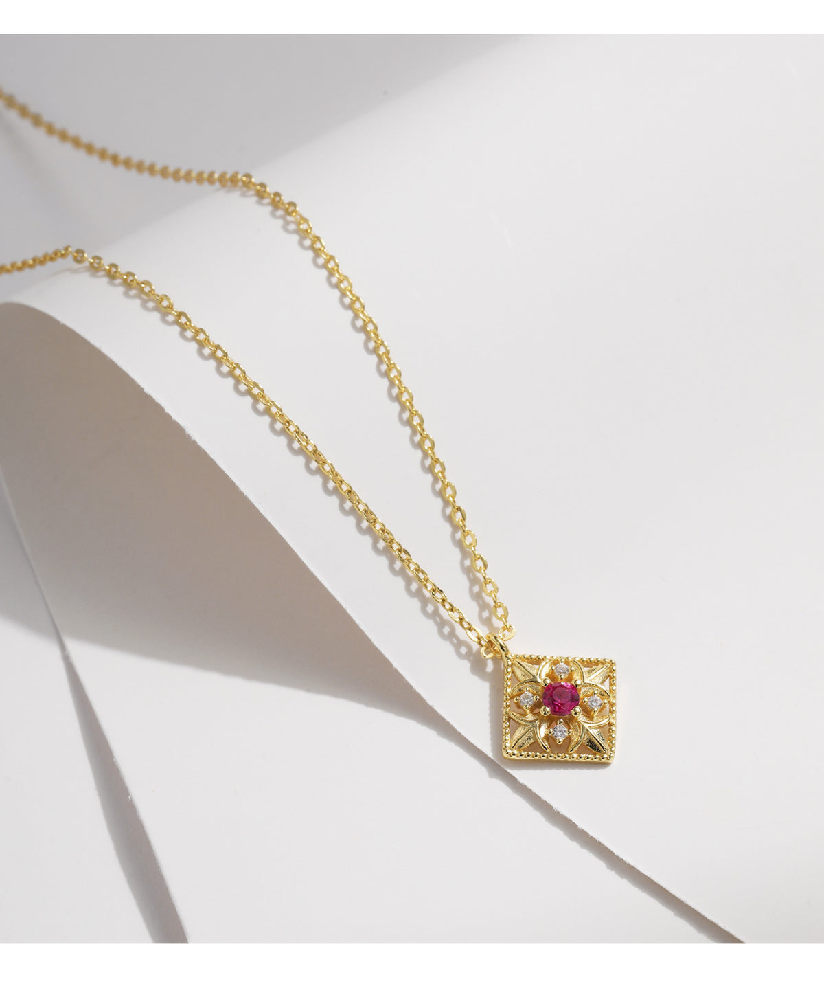 925 Sterling Silver Vintage Bag Pendant Necklace