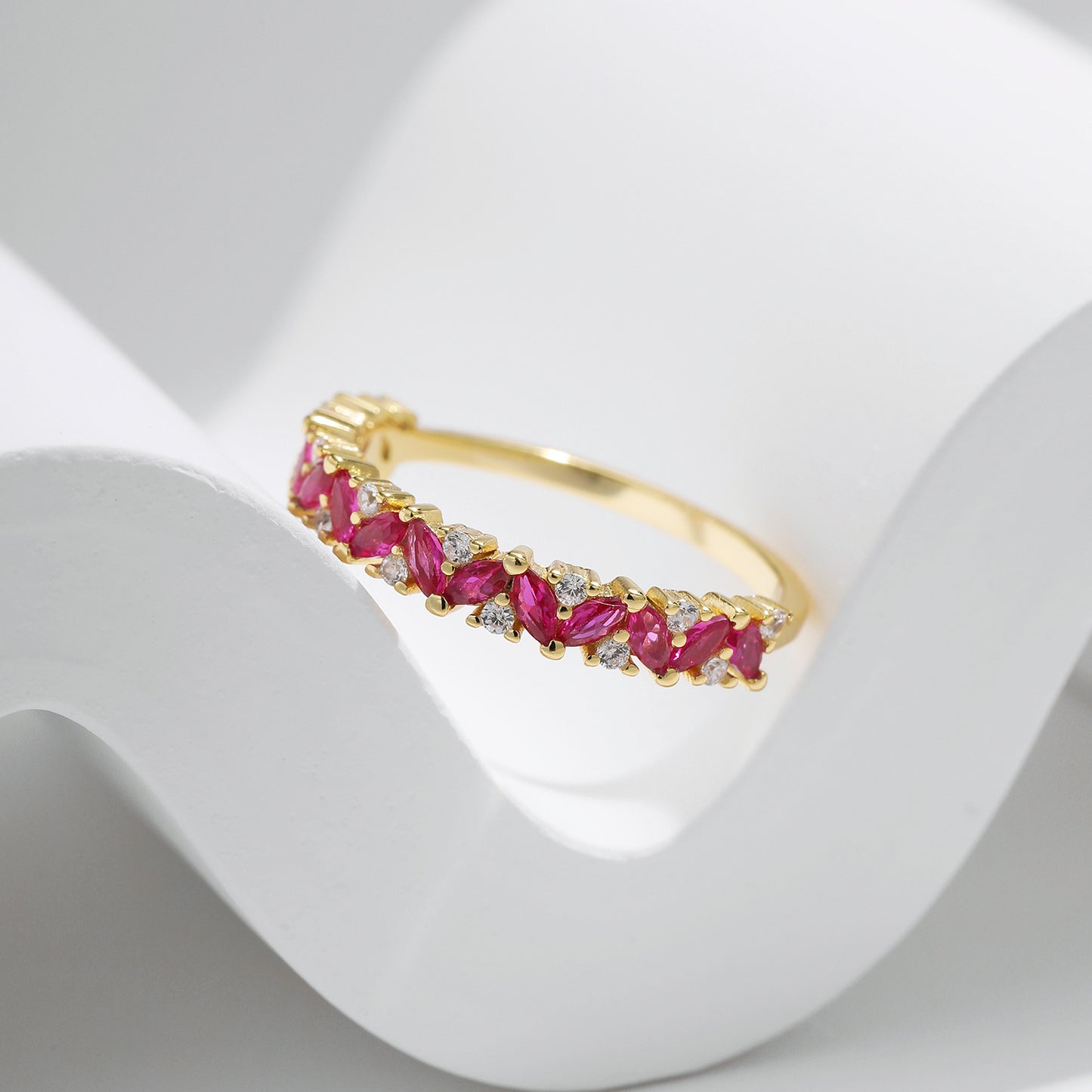 Planderful Gala Fireworks Ring – Exquisite Pigeon Blood Red Zircon