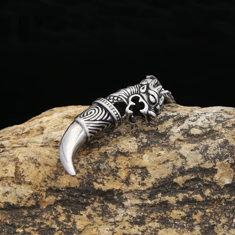 European And American Men's Wolf Tooth Necklace Trendy Stainless Steel Hip-Hop Jewelry