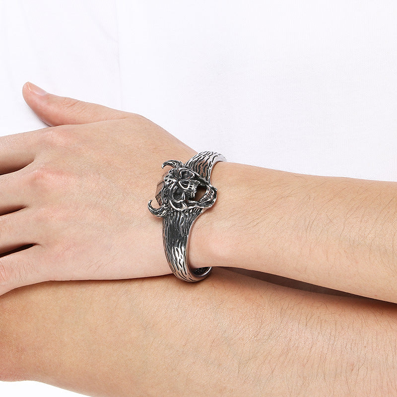 Nordic Viking Skull Bracelet – Gothic Antique Devil Horn Skull Titanium Steel Men's Opening