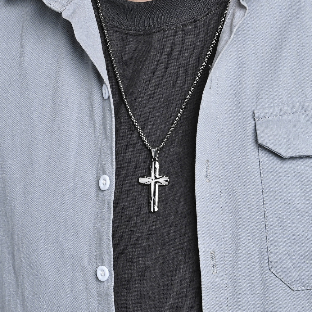 Personalized Stainless Steel Cross Necklace Planderful Everyday Genie Gift for Believers Unisex Fashion Pendant