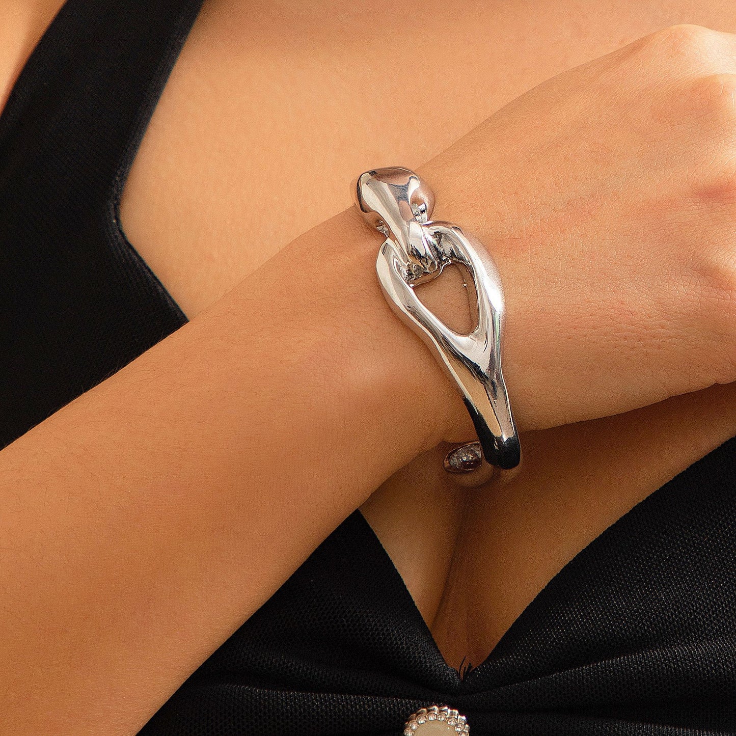 Chic Cross-border Alloy Choker Necklace from Vienna Verve