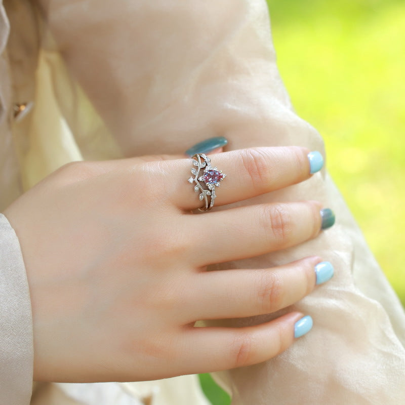 Planderful Jewelry Alexandrite Ring in Sterling Silver V Shape Zircon Leaf Design