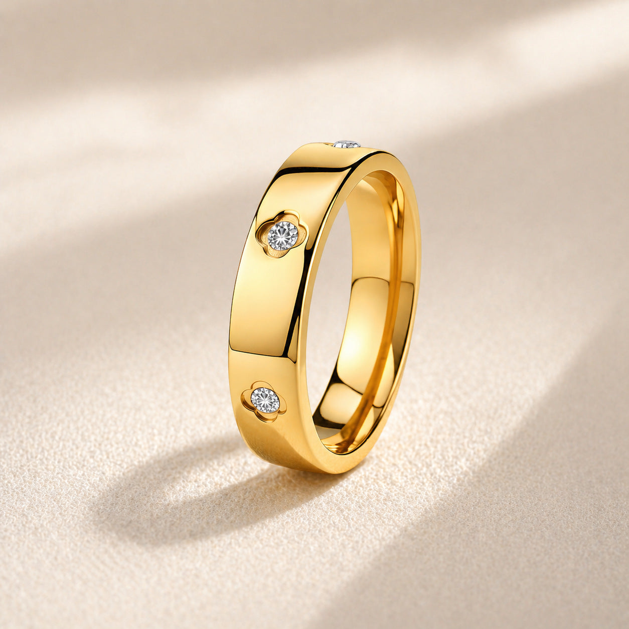 Planderful Four Leaf Clover Zircon Ring For Couples Unisex Stainless Steel Durable Design Elegant Gift