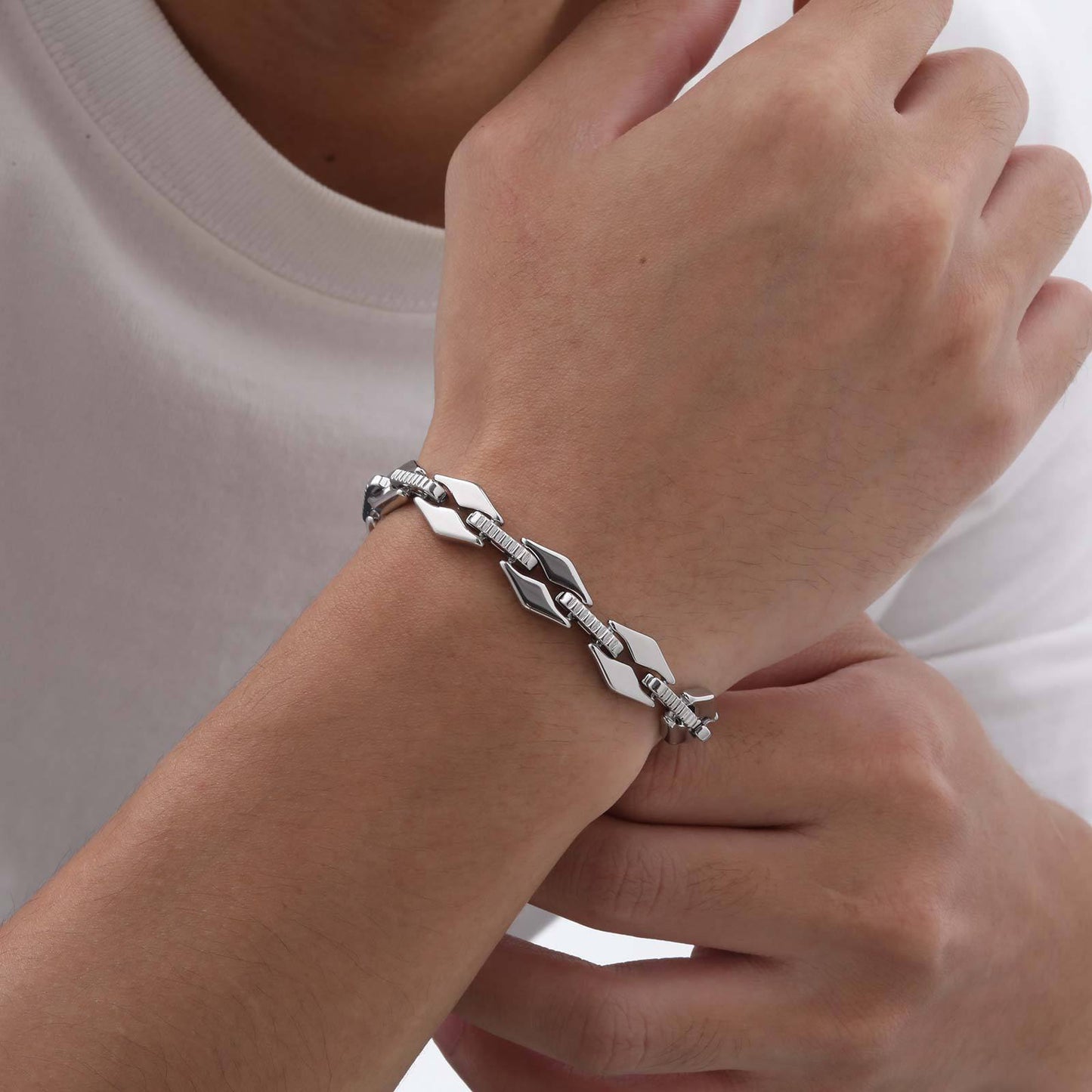 Men's Personality Fashion Simple Stainless Steel Bracelet