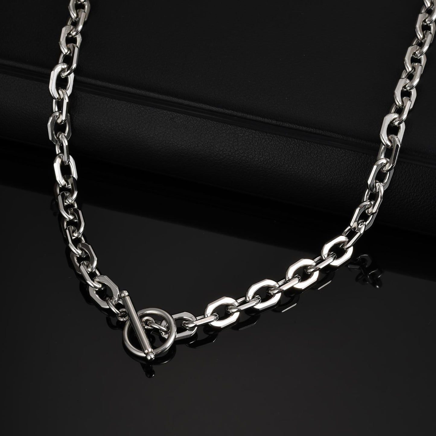 Unisex Hip Hop Stainless Steel Toggle Clasp Batch Corner Chain Necklace