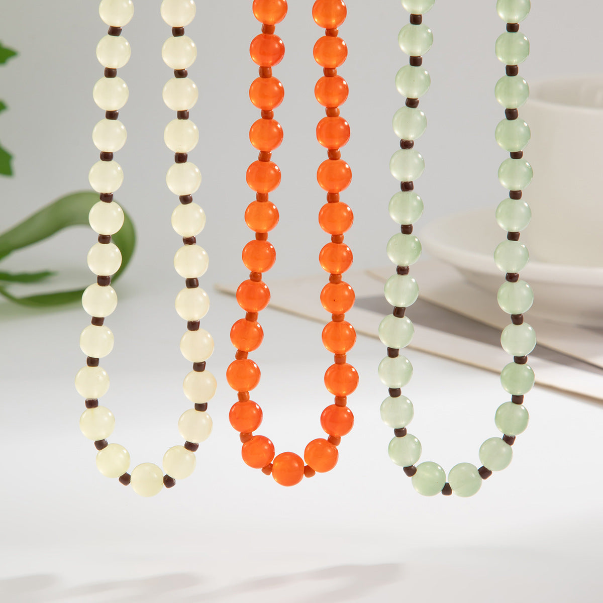 Ethnic Color Bead Collarbone Necklace