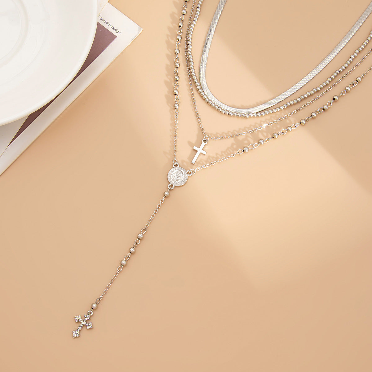 European and American cross-border personalized versatile zircon-encrusted cross pendant necklace, temperament stacked with cold ins long jewelry