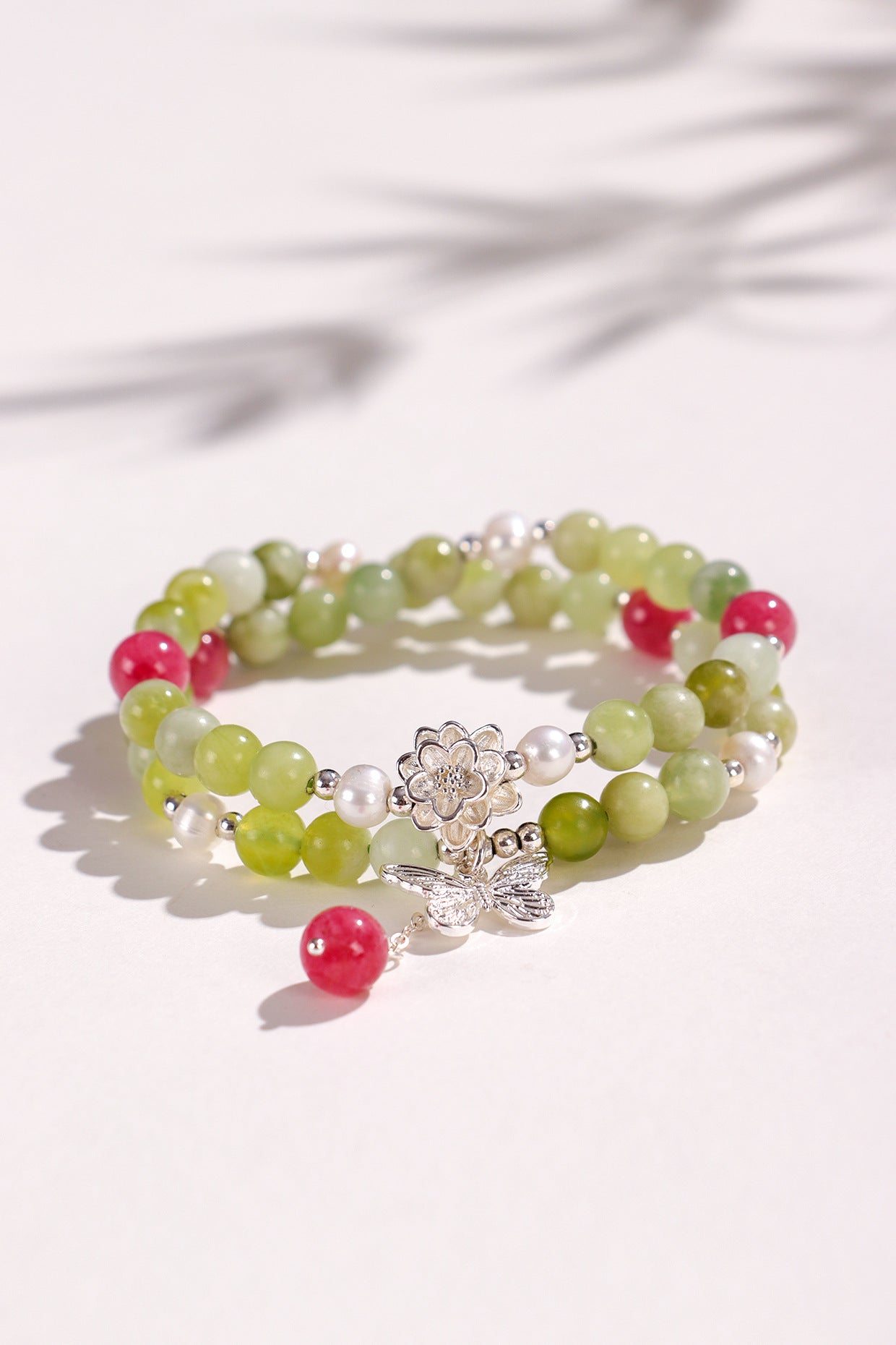 Planderful Fortune's Favor Bracelet – Freshwater Pearl and Rose Stone Elegance