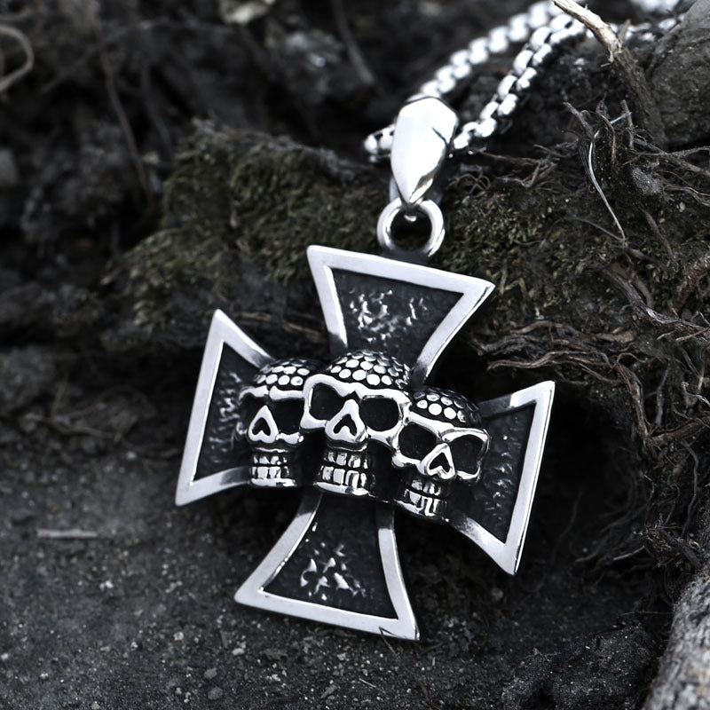 Titanium Steel Skull Pendant for Men - Bold Punk Jewelry Accessory from Europe and the USA