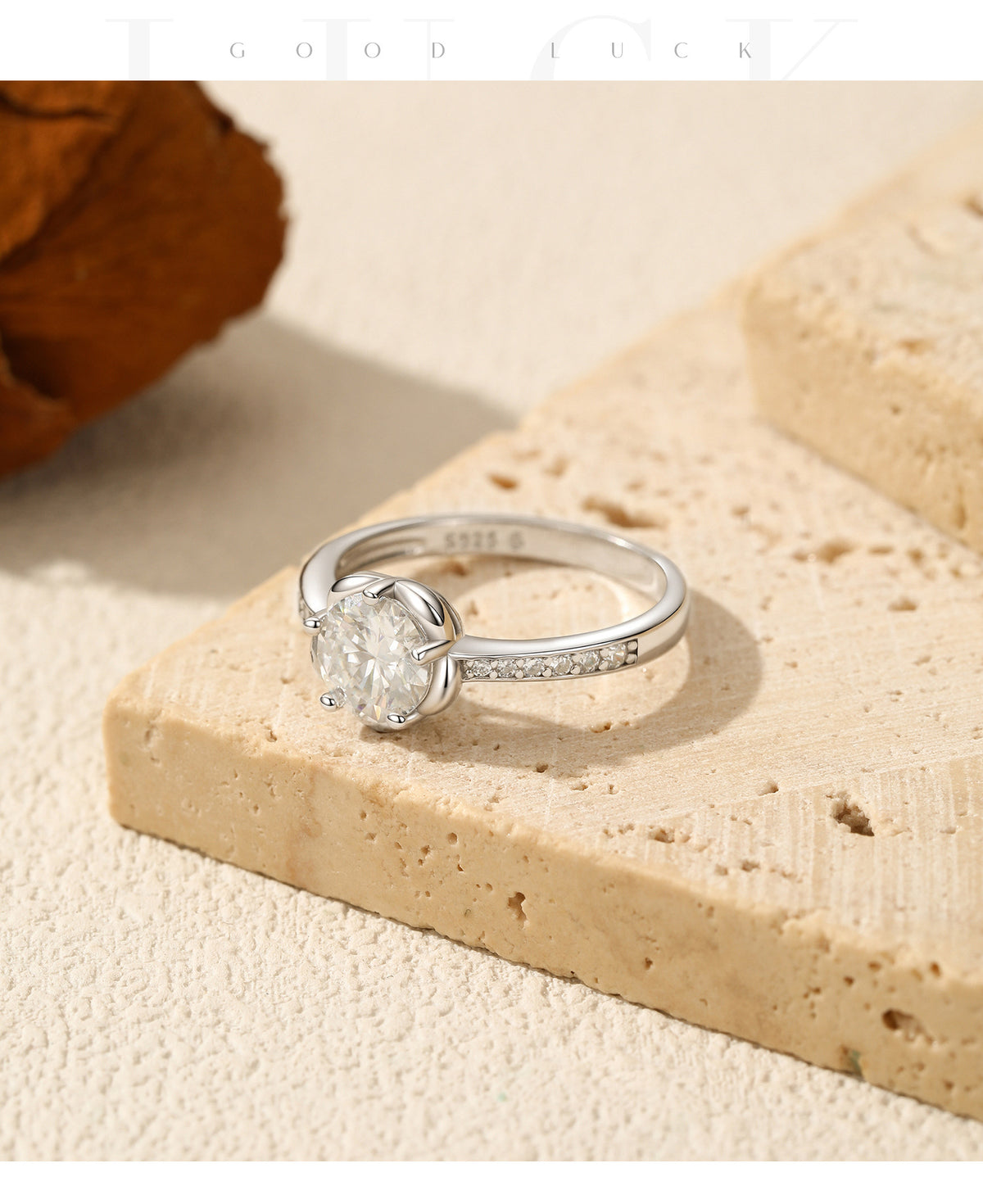S925 Sterling Silver One-Carat Moissanite Statement Ring