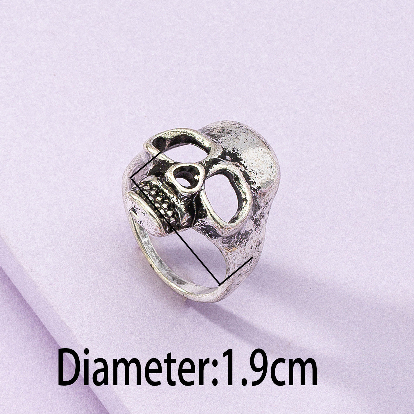 Skull Head Men's Retro Punk Ring with a European Twist