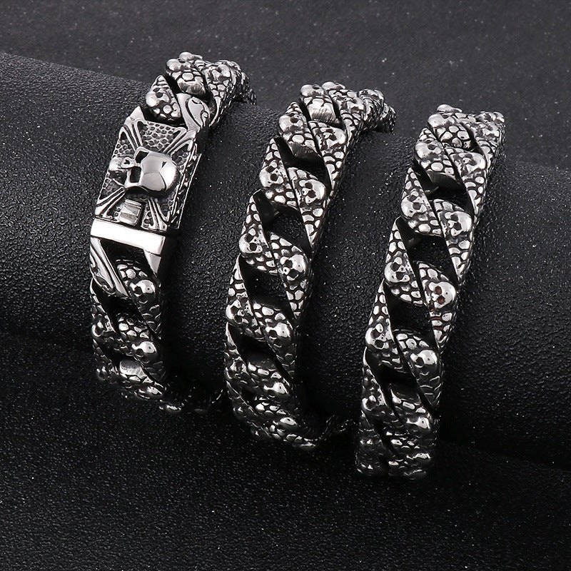 Bold Gothic Skull Cuban Chain Necklace for Men - Retro Stainless Steel Ghost Head Design