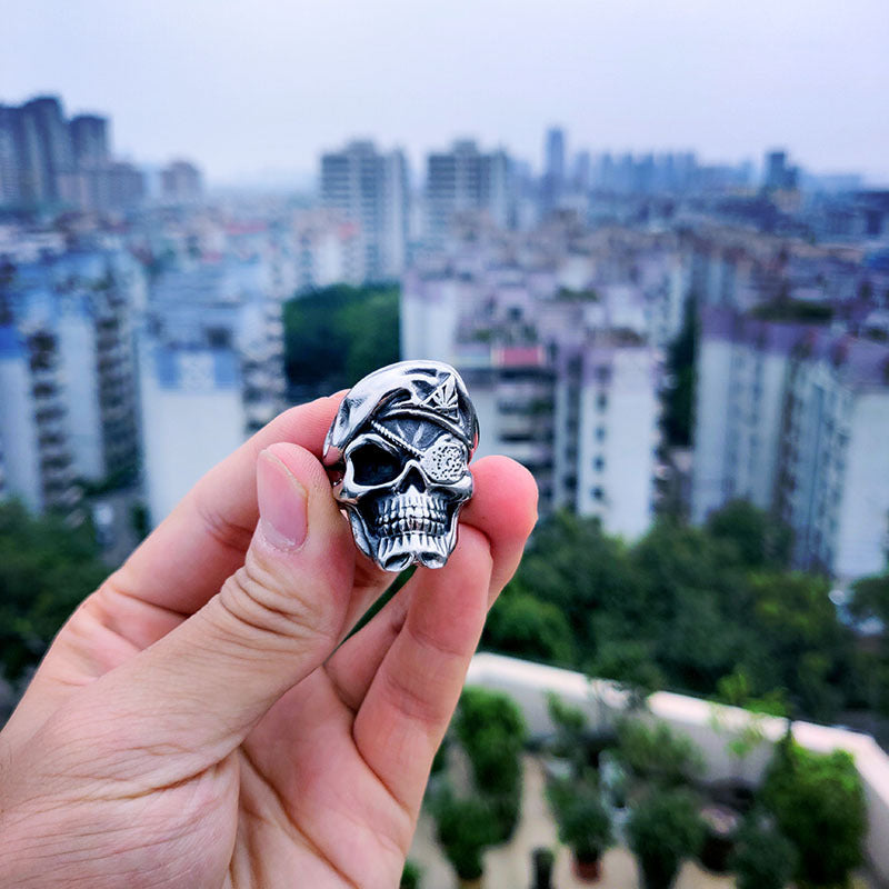 Titanium Steel One-Eyed Dragon Skull Ring for Men - Retro Punk Style in Stainless Steel