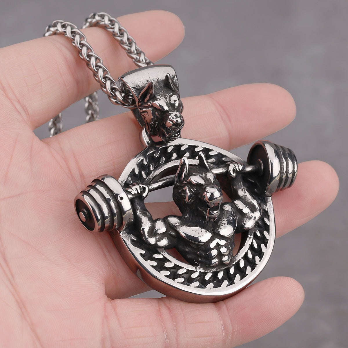 1. Planderful Men's Stainless Steel Wolf Head Pendant Necklace Hip Hop Retro Style Gift