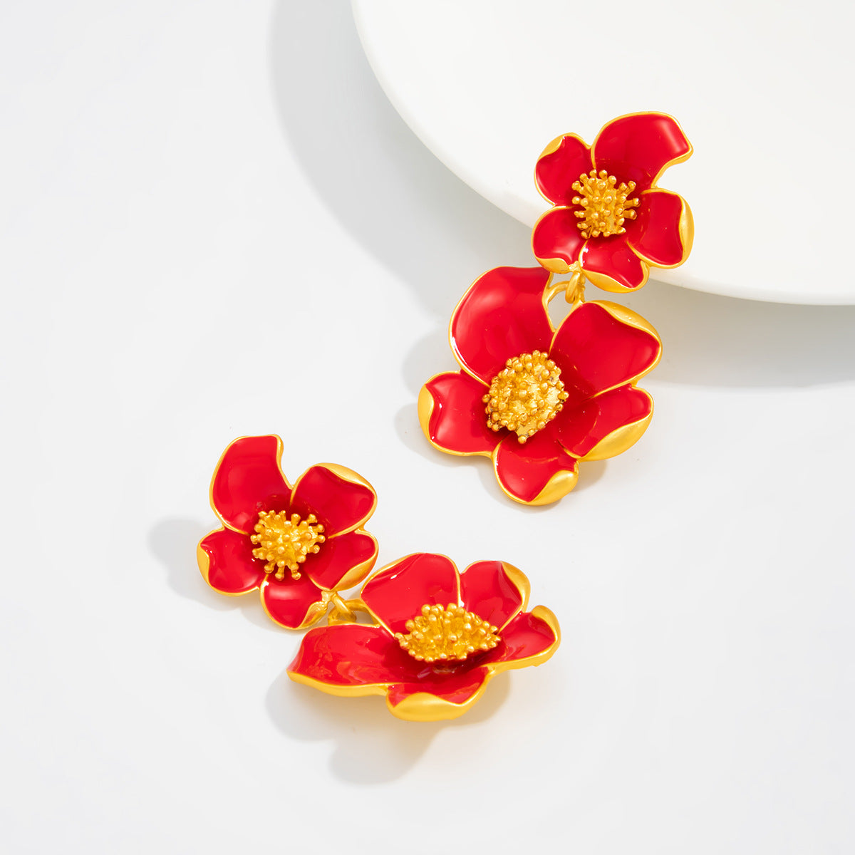 Planderful Vienna Verve 3D Metal Flower Stud Earrings For Women Premium Retro Statement Jewelry
