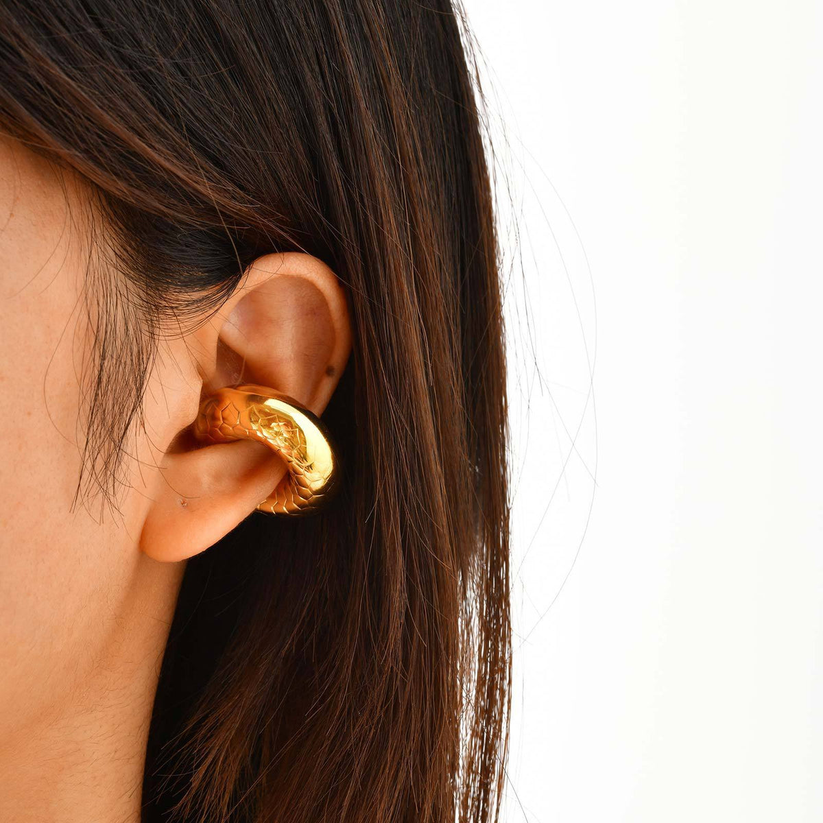 Gold-Tone Hammered Chunky Open Hoop Earring — Single