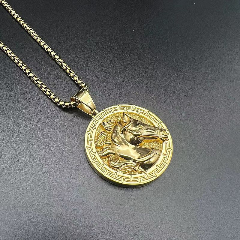 Planderful Gold Plated Stainless Steel Horse Head Pendant Necklace Polished For Hip Hop Fans
