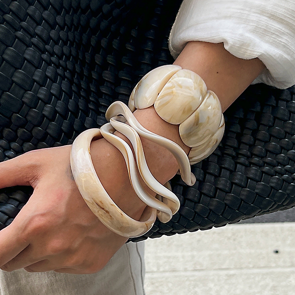 Elastic Exaggerated Acrylic Bracelet Wavy Ring Geometric Bracelet