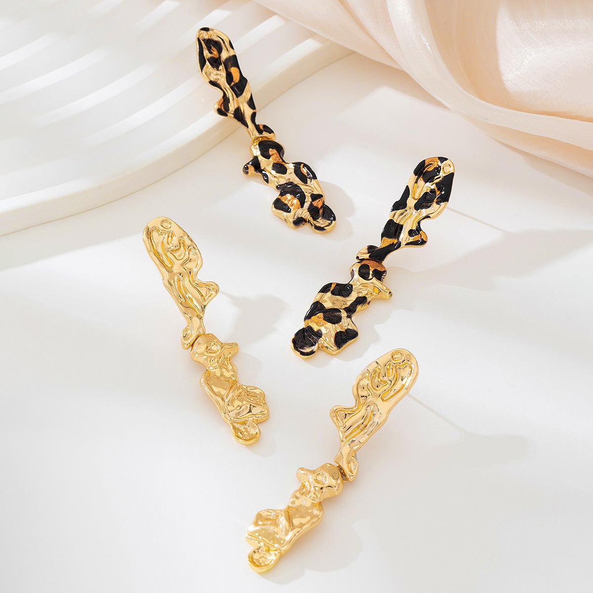 Planderful Vienna Verve Earrings – Exquisite Fashion Metal Leopard Print Design