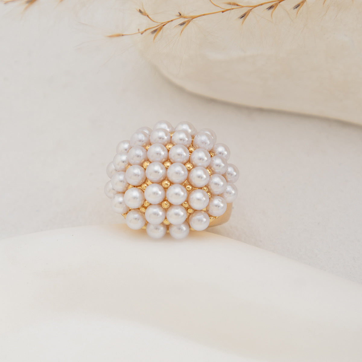 Planderful Vienna Verve Ring – Exaggerated Creative Design with Imitation Pearls