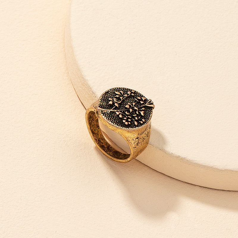 Floral Retro Ring - Vienna Verve Collection