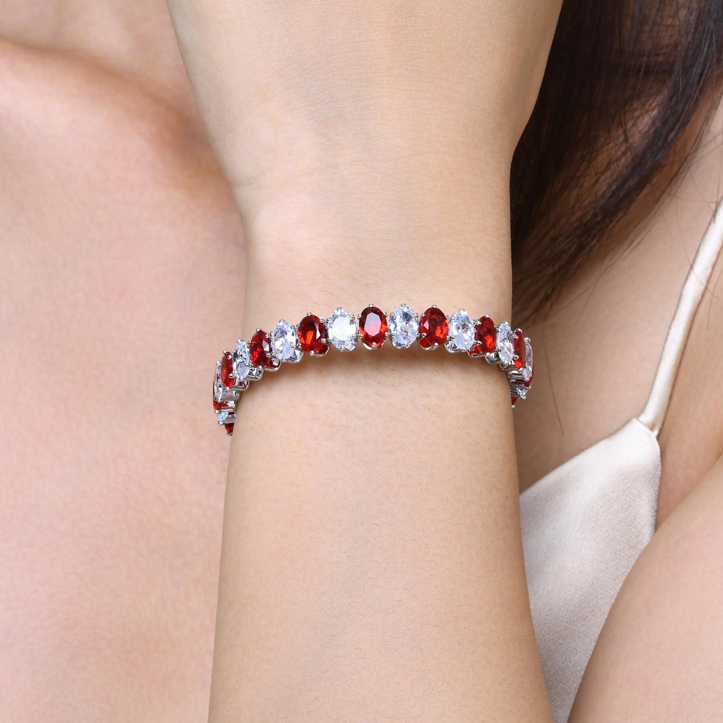 Openable Bracelet Female Gold Copper Colored Oval Zircon Jewelry Wholesale