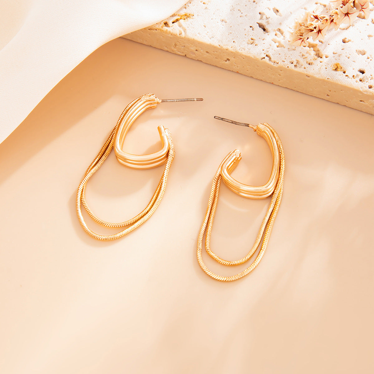 Planderful Vienna Verve Fringed Chain Earrings Irregular Pleated Geometric Statement Jewelry For Fashion Forward Women