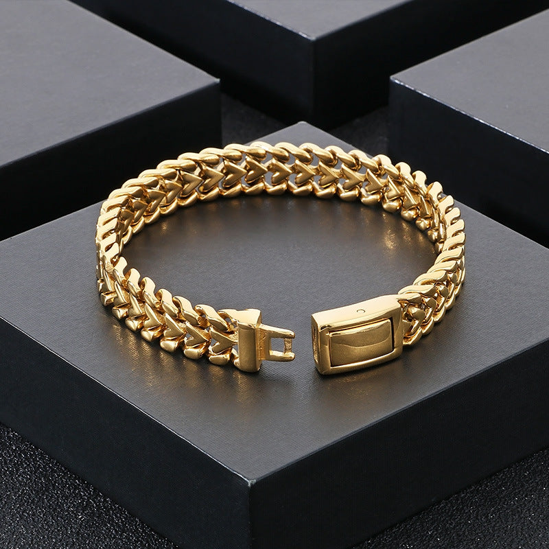 High-End Retro Heart-Shaped Stainless Steel Bracelet for Men - Perfect Festival Gift for Your Boyfriend
