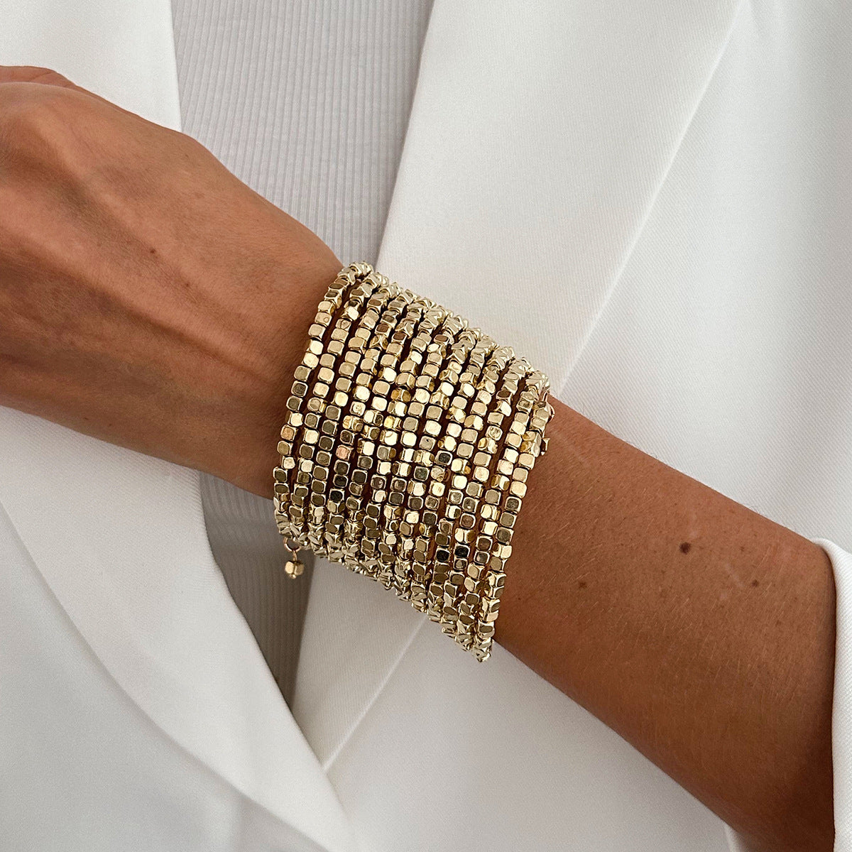 Planderful Vienna Verve Elastic Silver Beaded Bracelet For Women Retro Square Design Statement Jewelry