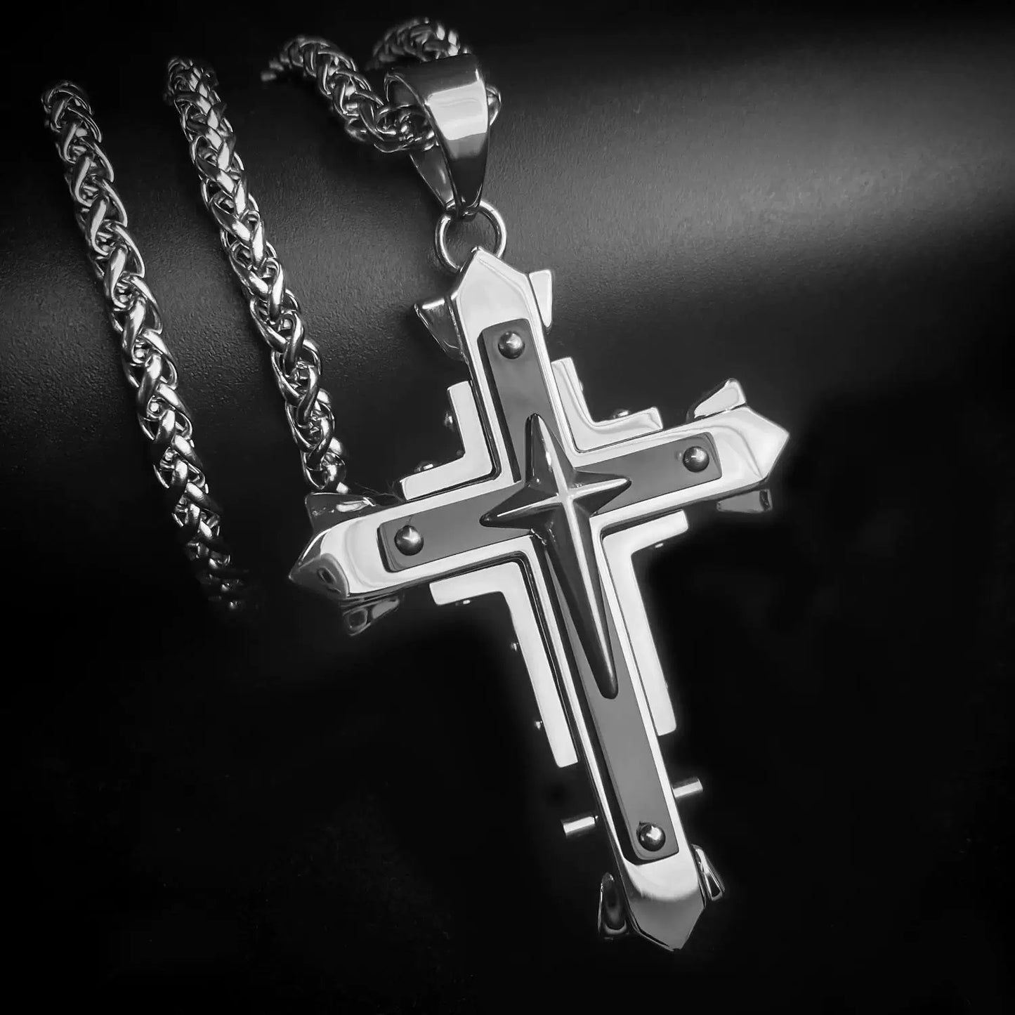 1. Planderful Stainless Steel Men's Cross Pendant Necklace Dark Knight Edition For Modern Style And Giftable Luxury