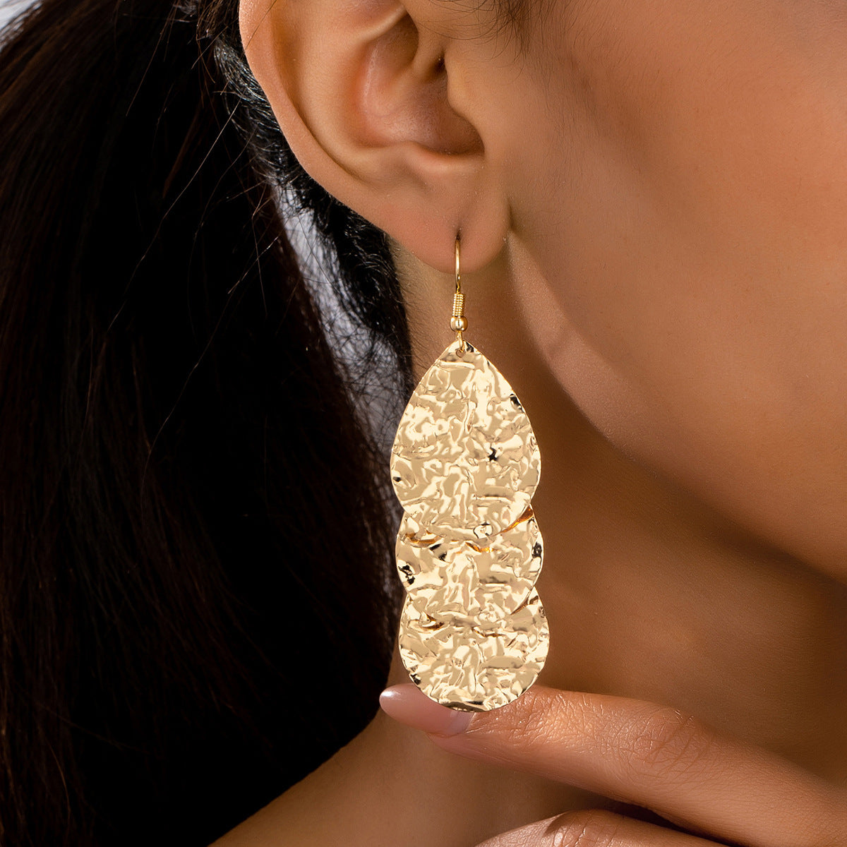 Planderful Vienna Verve Earrings – Retro Fashionable Irregular Design