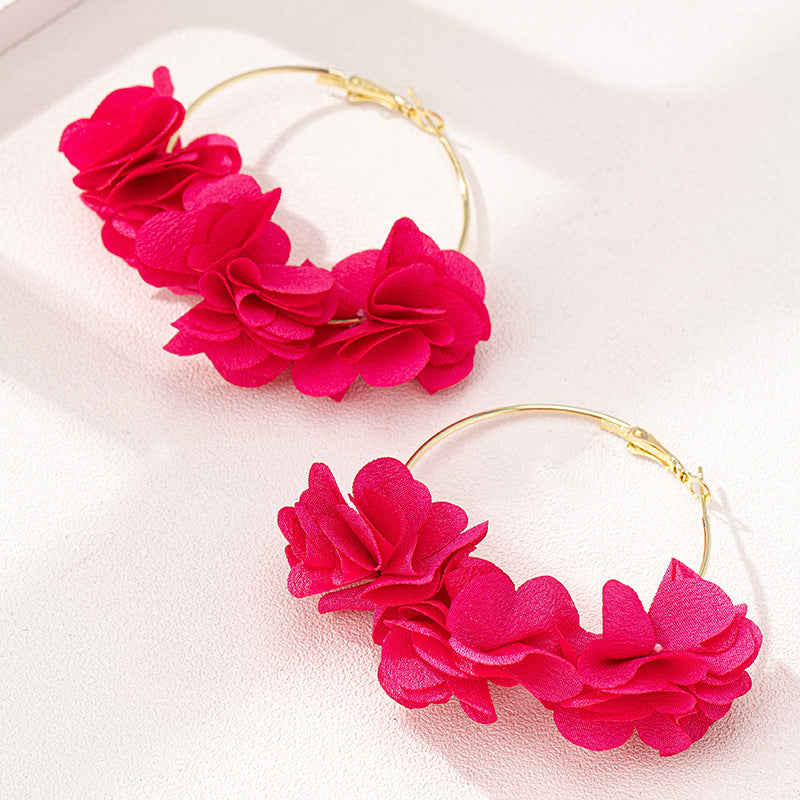 Planderful Vienna Verve Earrings – Chic Metal Circle Design