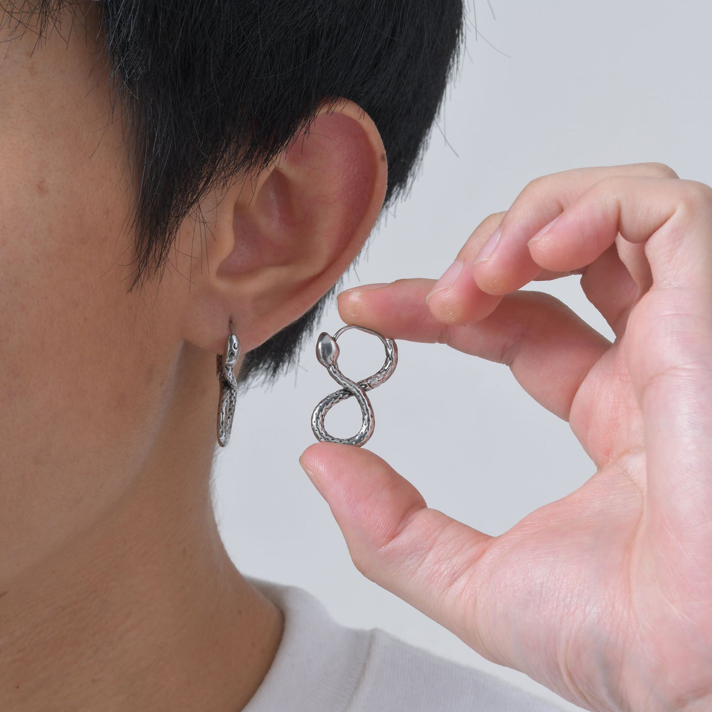 Planderful Men Stainless Steel Infinity Snake Earrings Cool